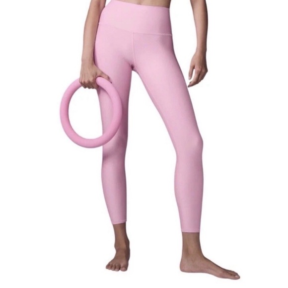 ALO Yoga Pants - NWT (new in bag) ALO 7/8 High-Waist Airlift Legging